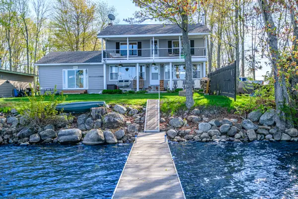 26 Lester Lane, Burnham, ME 04922