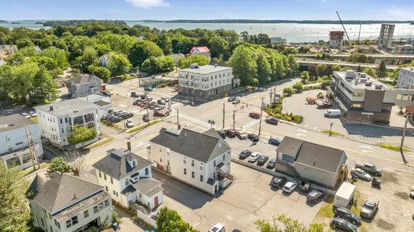 526 Washington Avenue, Portland, ME 04103