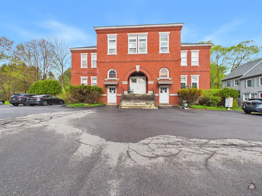 85 Middle Street #10, Hallowell, ME 04347 - #2