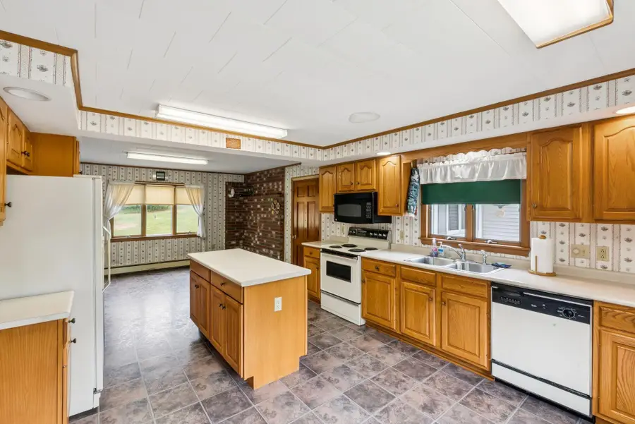 1390 Route 3, China, ME 04358 - #3