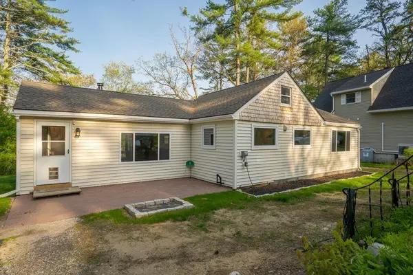 8 Emerson Drive, Windham, ME 04062