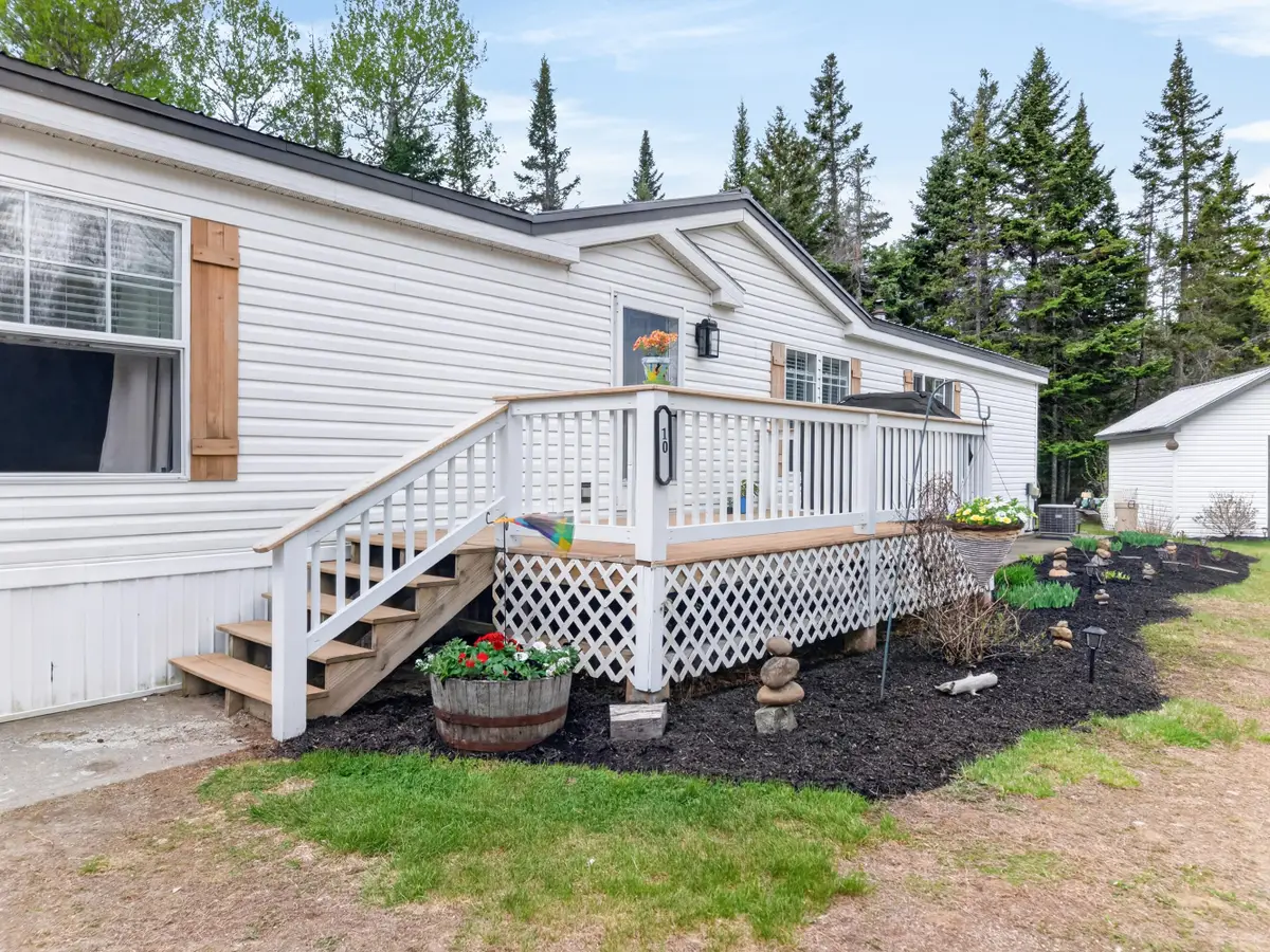 5,10,11 Country Lane, Kingfield, ME 04947 - #1