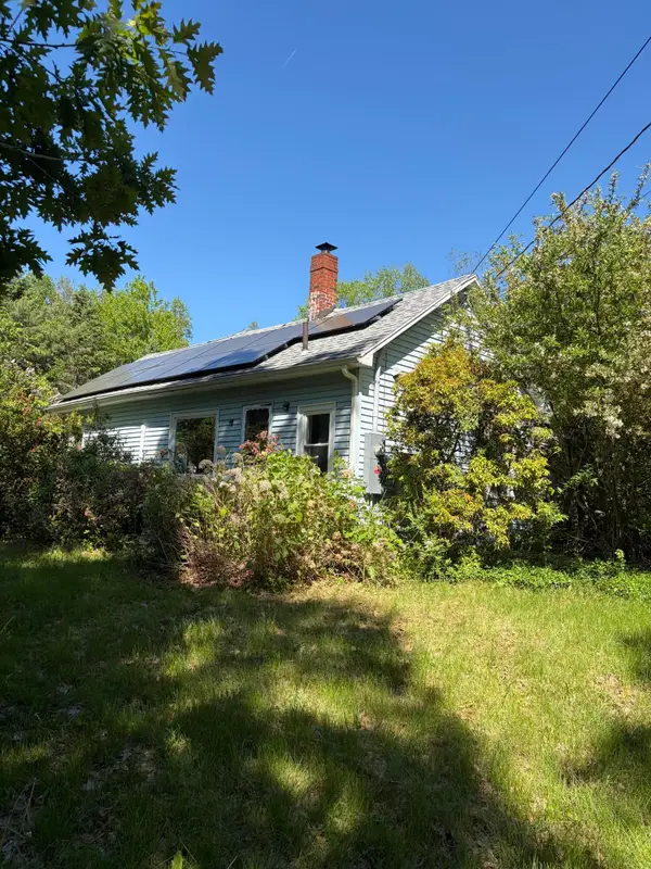 1183 River Road, Bucksport, ME 04416