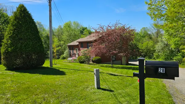 28 Park Avenue E, Brewer, ME 04412