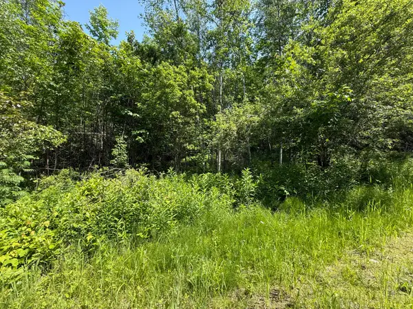 158-050-3 Vfw Street, Lincoln, ME 04457