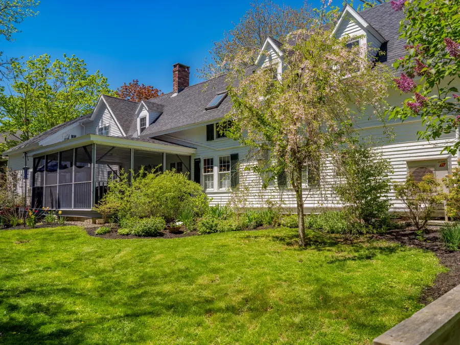 75 Court Street, Belfast, ME 04915 - #2