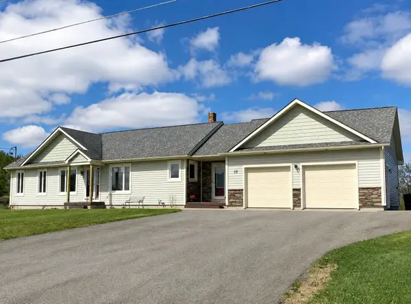 19 Harrison Avenue, Fort Fairfield, ME 04742