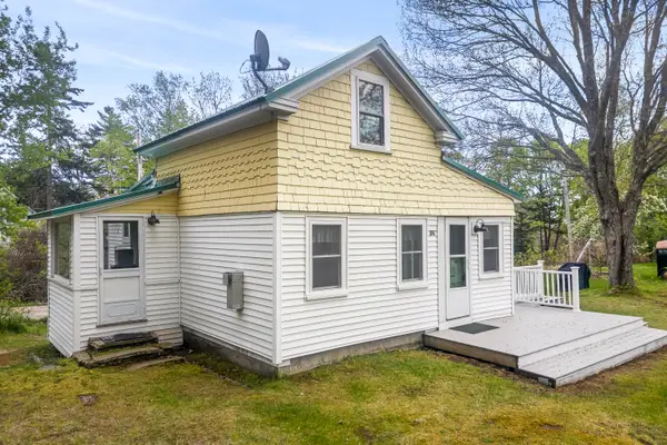 1841 Harpswell Islands Road, Harpswell, ME 04066