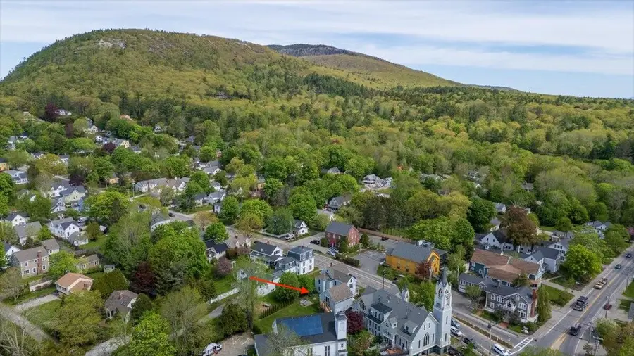 6 Mountain Street, Camden, ME 04843 - #3