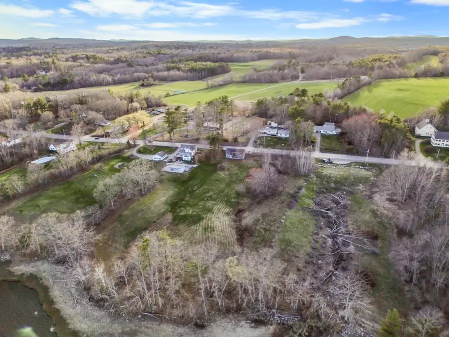 865 N Main Street, Winterport, ME 04496 - #3