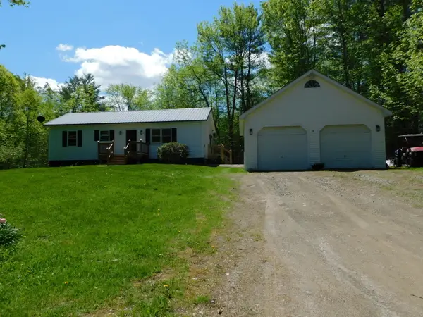 25 Brandy Lane, Hudson, ME 04449