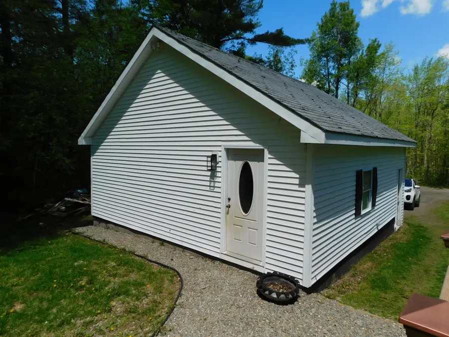 25 Brandy Lane, Hudson, ME 04449 - #3