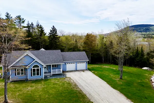 23 Pret's Meadow Lane, Blue Hill, ME 04614