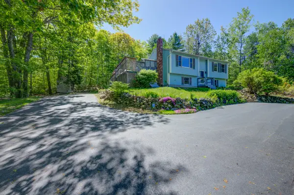 45 Patricia Avenue, Raymond, ME 04071