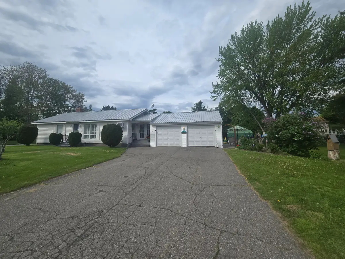 61 Fairfax Street, Bangor, ME 04401 - #1