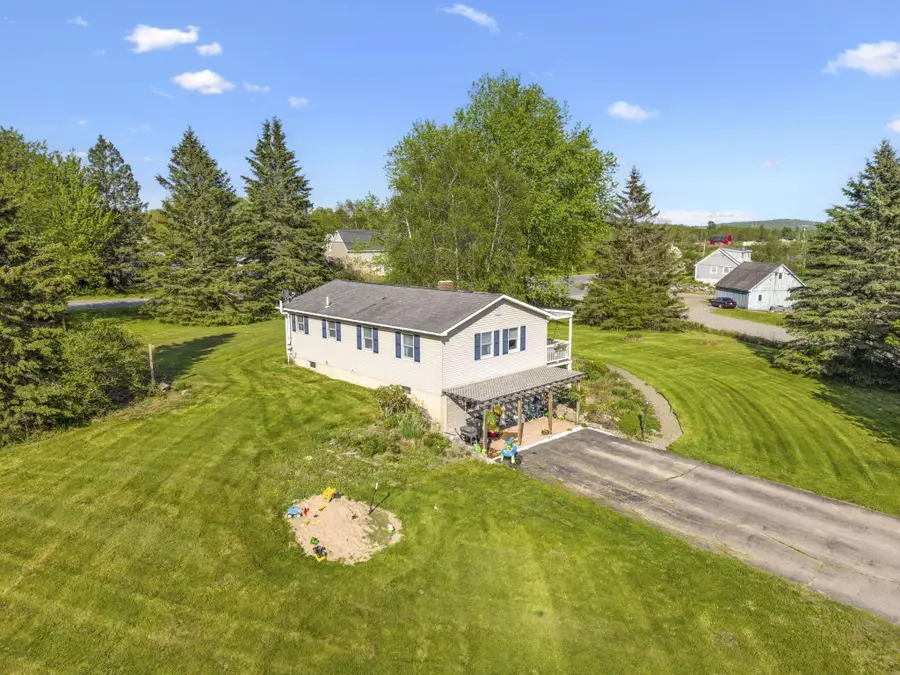 9 Marsh Stream Road, Frankfort, ME 04438 - #2