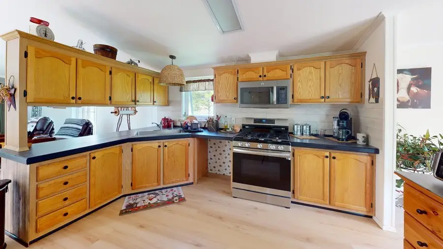 9 Smith Lane, Levant, ME 04456 - #3