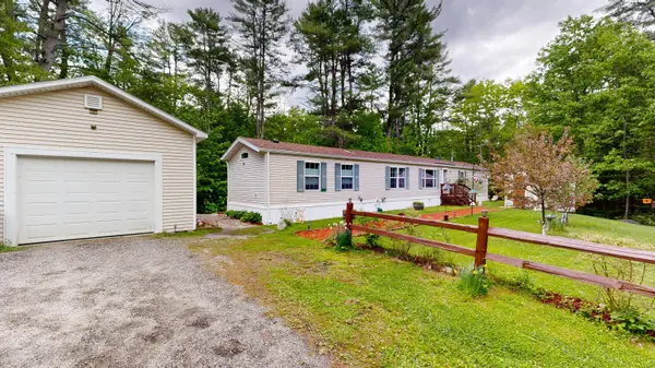 12 Radley Road, Freeport, ME 04032