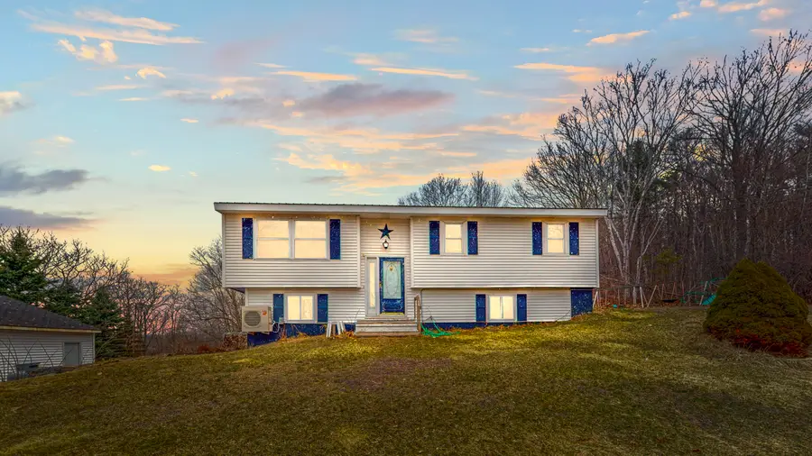 36 Sewall Street, Livermore Falls, ME 04254 - #3