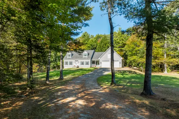 81 Lower Cross Road, Nobleboro, ME 04555
