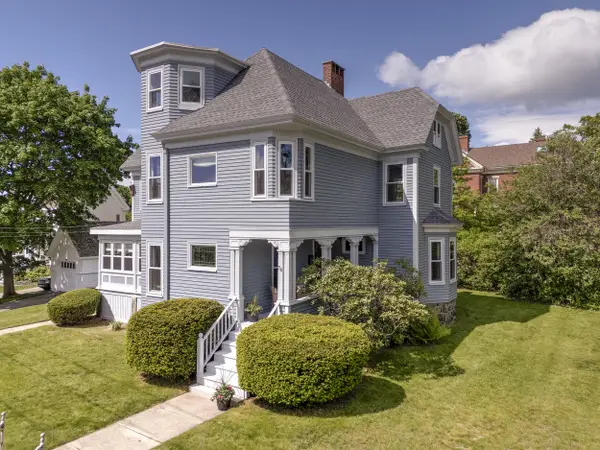 76 Beacon Street, Portland, ME 04103