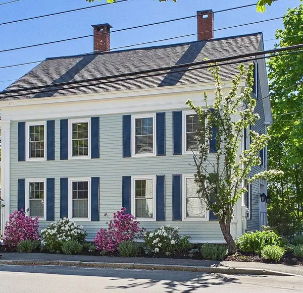 1059 Washington Street, Bath, ME 04530