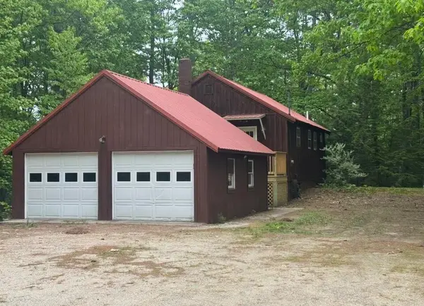 140 Central Avenue, Limerick, ME 04048