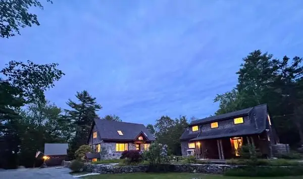 62 York Road, Blue Hill, ME 04614