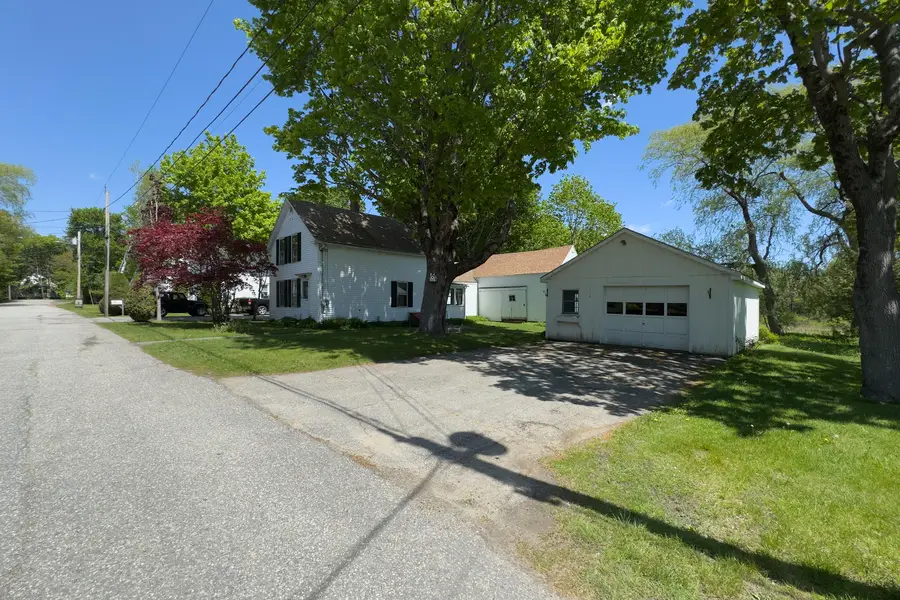 17 Georges Street, Thomaston, ME 04861 - #2