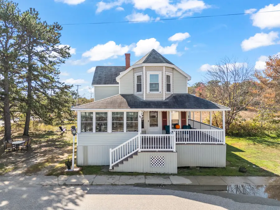 17 Randall Avenue, Old Orchard Beach, ME 04064 - #2
