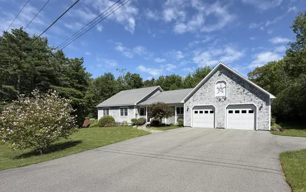 11 Mt View Drive, Veazie, ME 04401