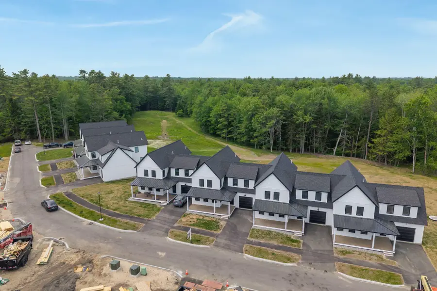 28 Fairway Commons Drive #9, Gorham, ME 04038 - #3
