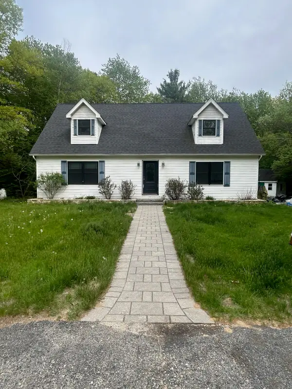 5 Belichick Way, Gray, ME 04039