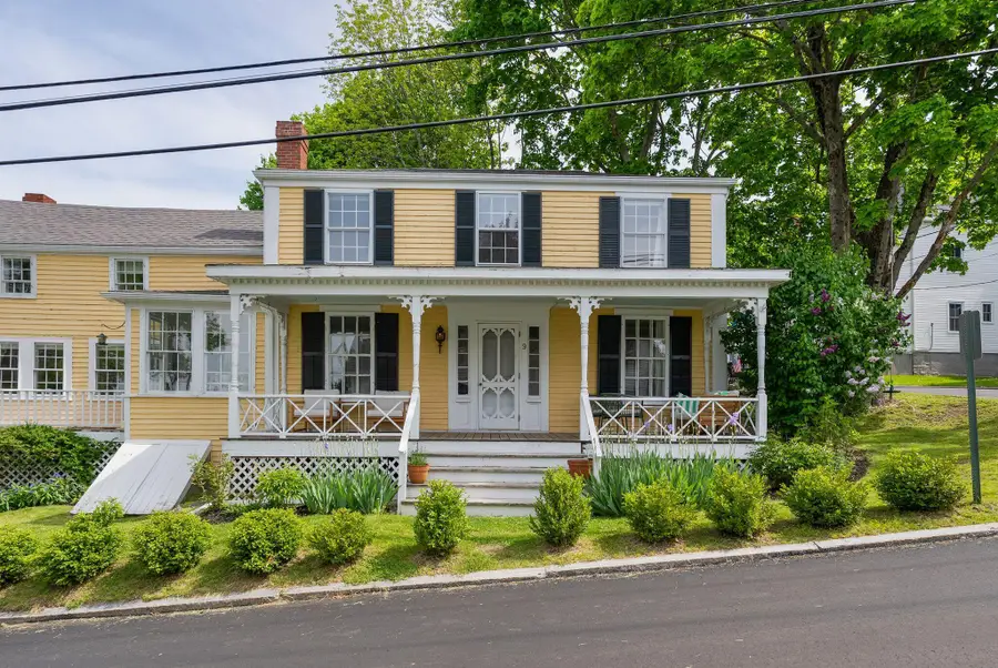 9 Bradbury Street, Wiscasset, ME 04578 - #2