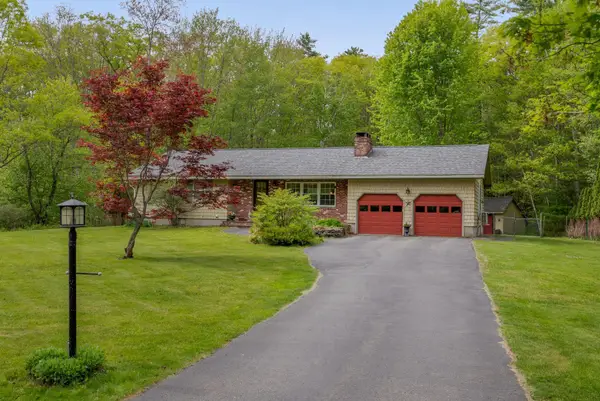 302 Foreside Road, Topsham, ME 04086