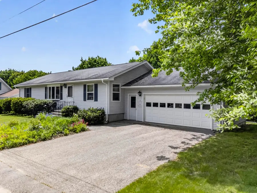 15 Owen Street, Lewiston, ME 04240 - #3