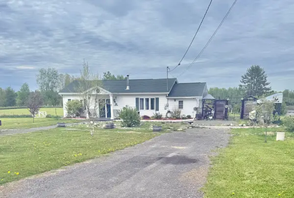 48 Notre Dame Road, Grand Isle, ME 04746