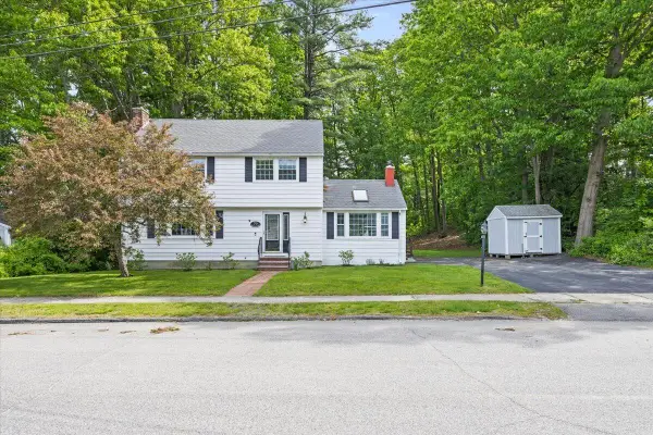 70 Springwood Road, South Portland, ME 04106