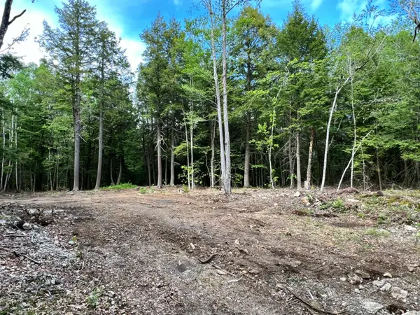 139A Pratt Road, Bowdoinham, ME 04008