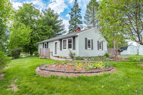 57 Naylor Street, Bangor, ME 04401