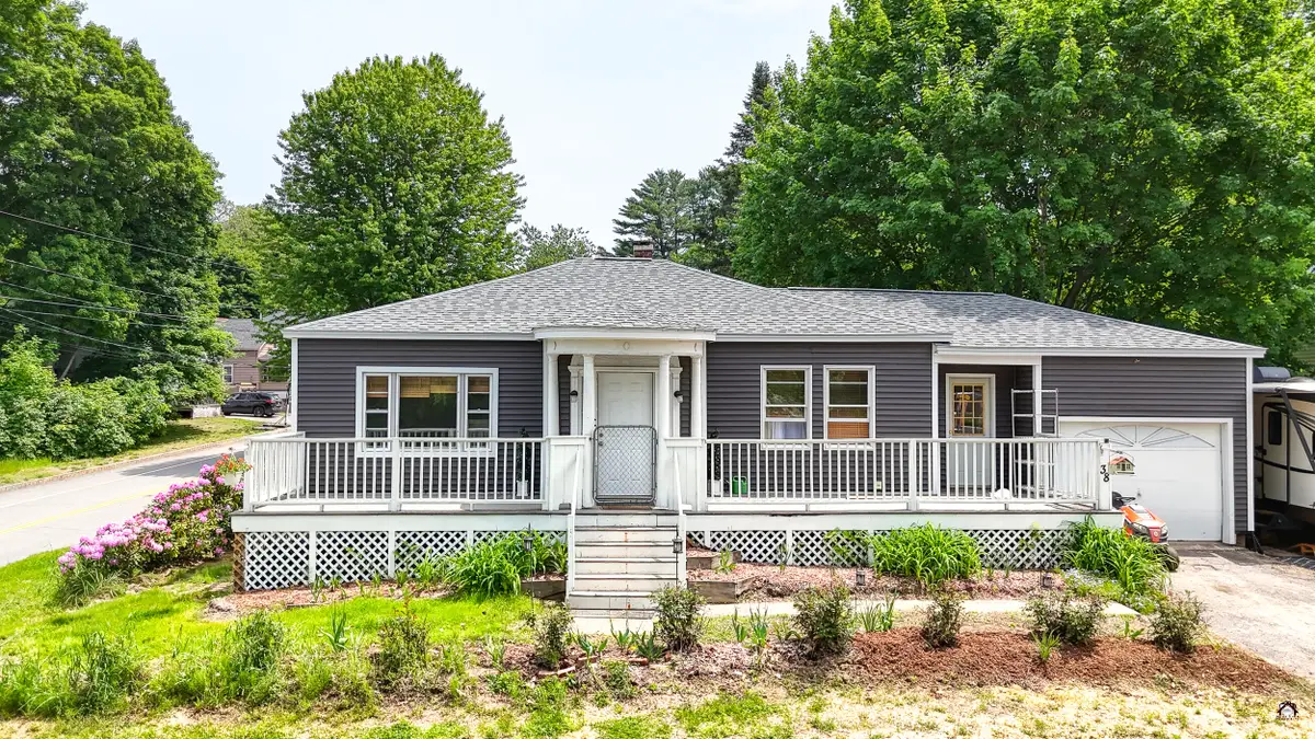 38 Mary Carroll Street, Auburn, ME 04210 - #1