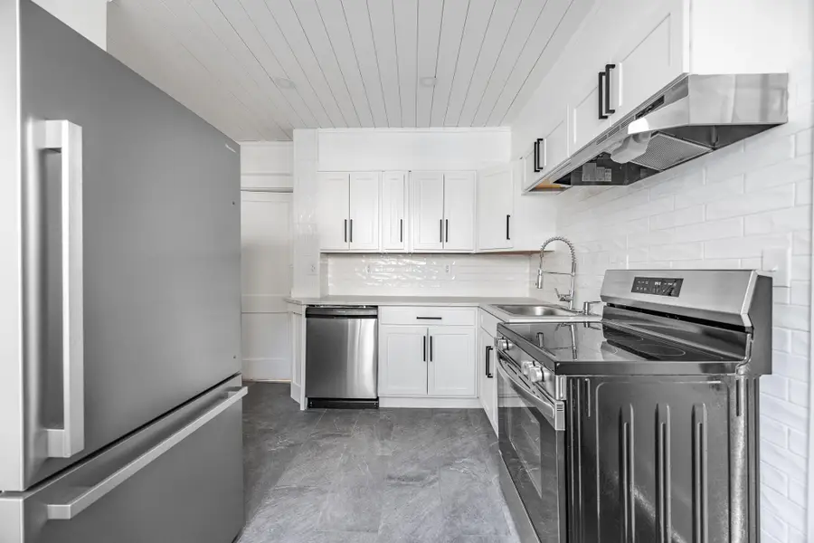 26 Webster Avenue N, Bangor, ME 04401 - #3