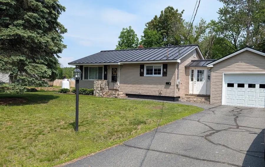 9 Spring Street, Madison, ME 04950 - #2