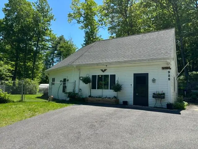 928 Main Street, Wayne, ME 04284 - #3