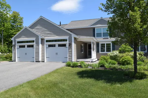 16 Beryl Loop #16, Topsham, ME 04086
