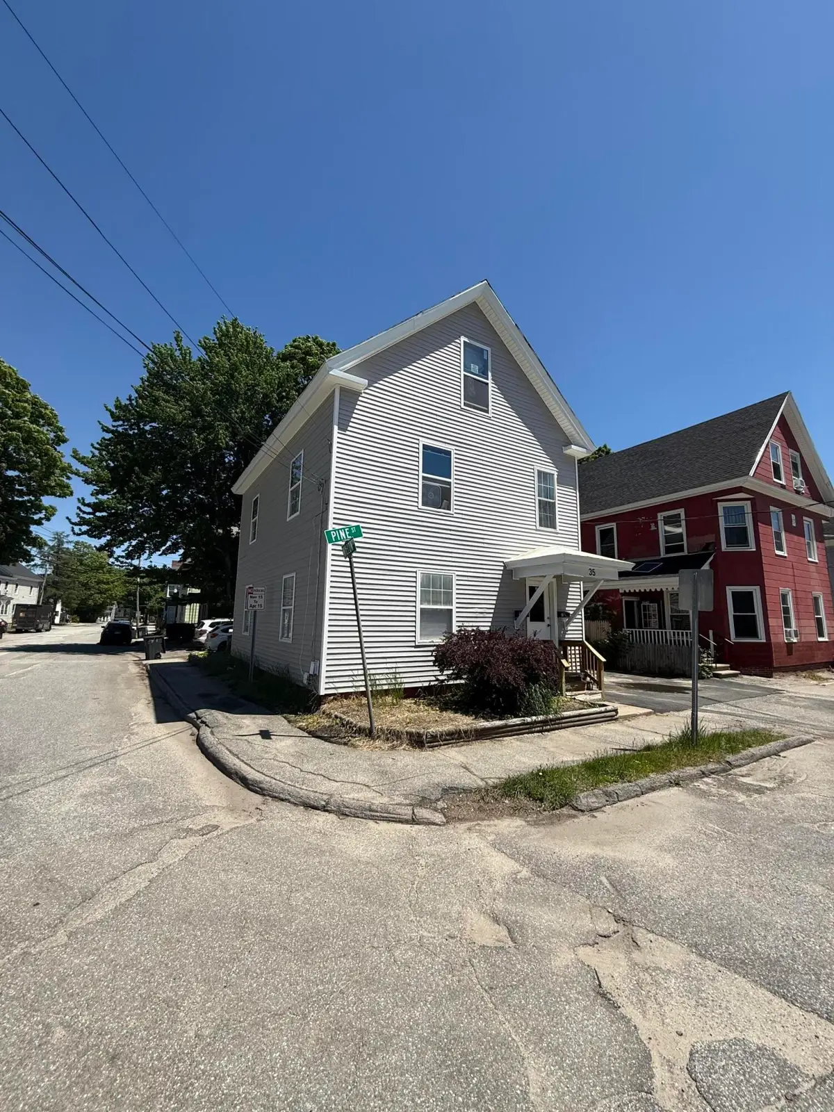 35 Pine Street, Auburn, ME 04210 - #1
