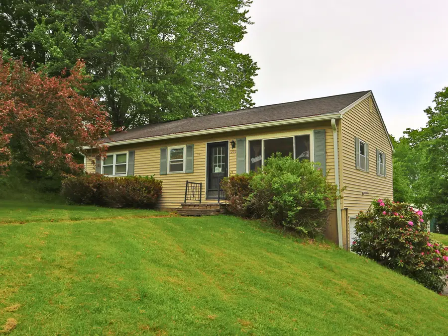 1233 Turner Street, Auburn, ME 04210 - #3