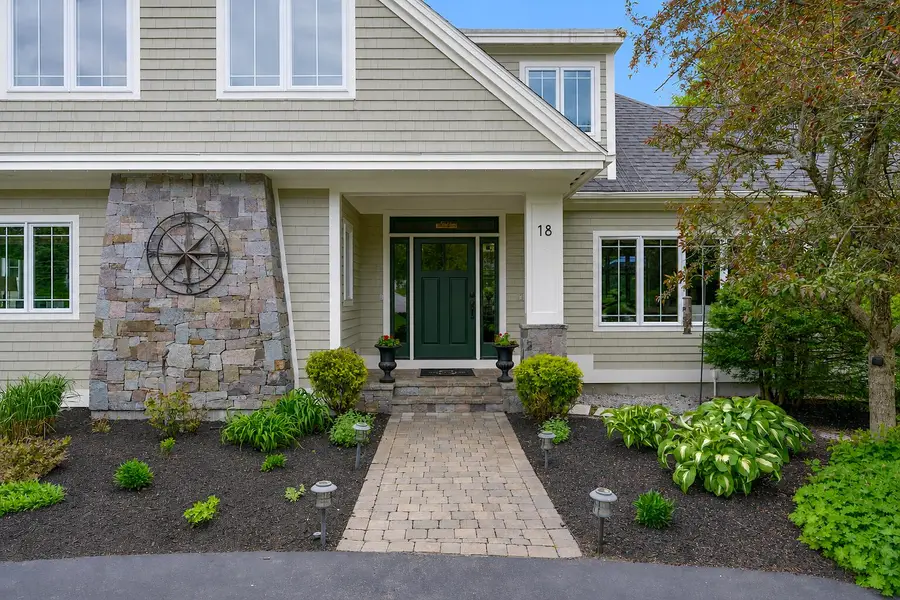 18 Paddock Way, Falmouth, ME 04105 - #2
