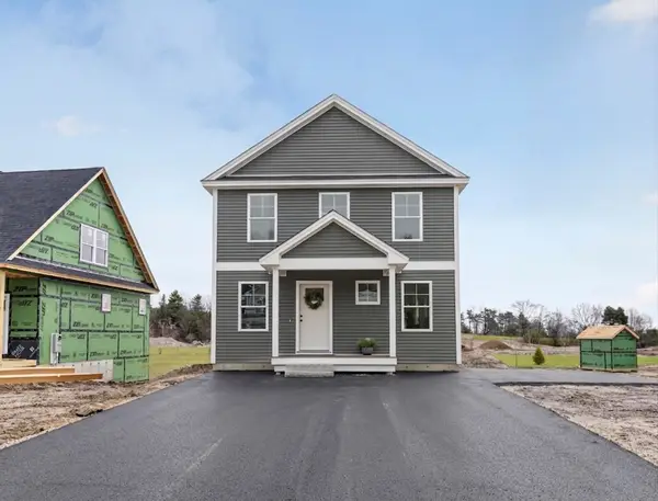 33 Feldspar Lane #17, Cumberland, ME 04021