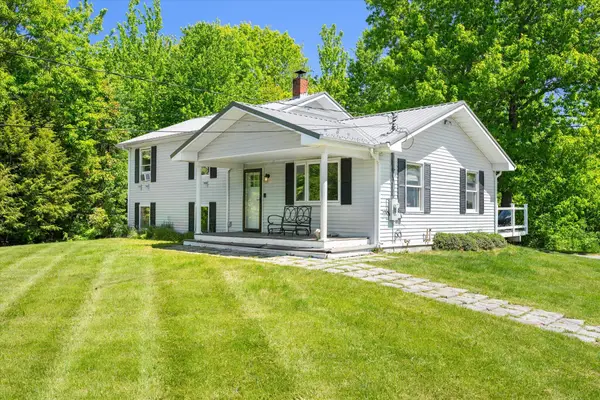 11 Treadwell Acres, Hermon, ME 04401